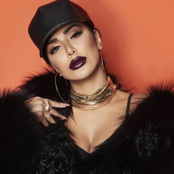 🌟DISCONTINUED🌟 HUDA BEAUTY Demi-Matte Liquid Lipstick in “Bawse” (Brand New!) - Picture 3 of 10